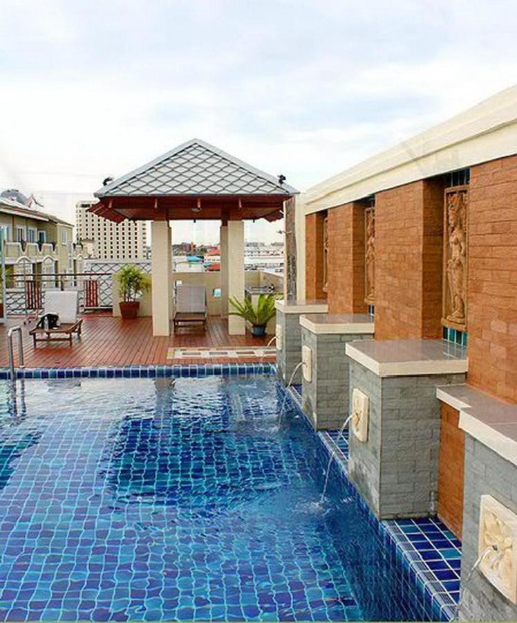 D Apartment Pattaya Exterior photo